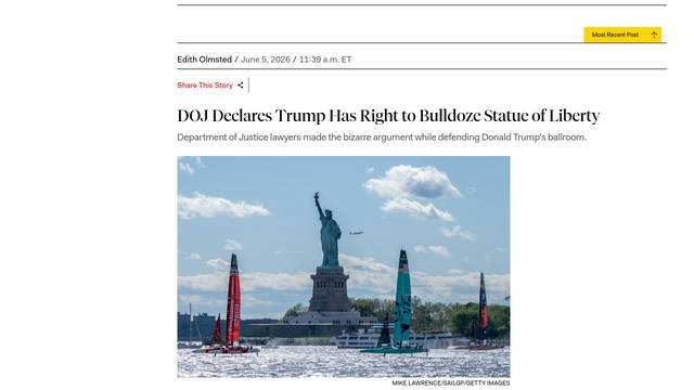 Screenshot: newrepublic.com - uses Fakt Black