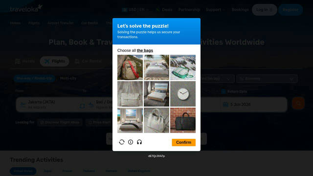Screenshot: traveloka.com - uses Godwit