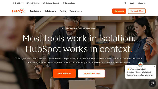 Screenshot: hubspot.com - uses HubSpot Serif Page Header Human